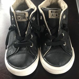 Kids Converse size 7
